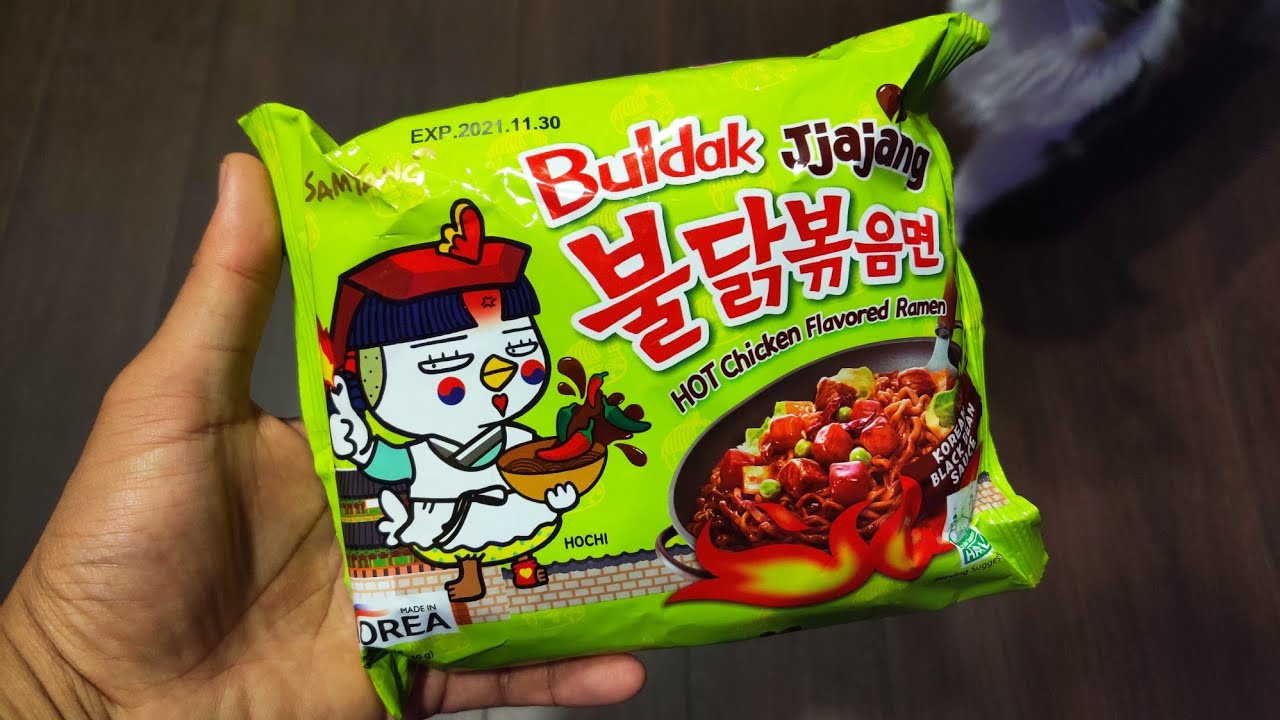 Samyyang Buldak Jjajang Hot Chicken Flavor Ramen Noodles Green 140g 1pc