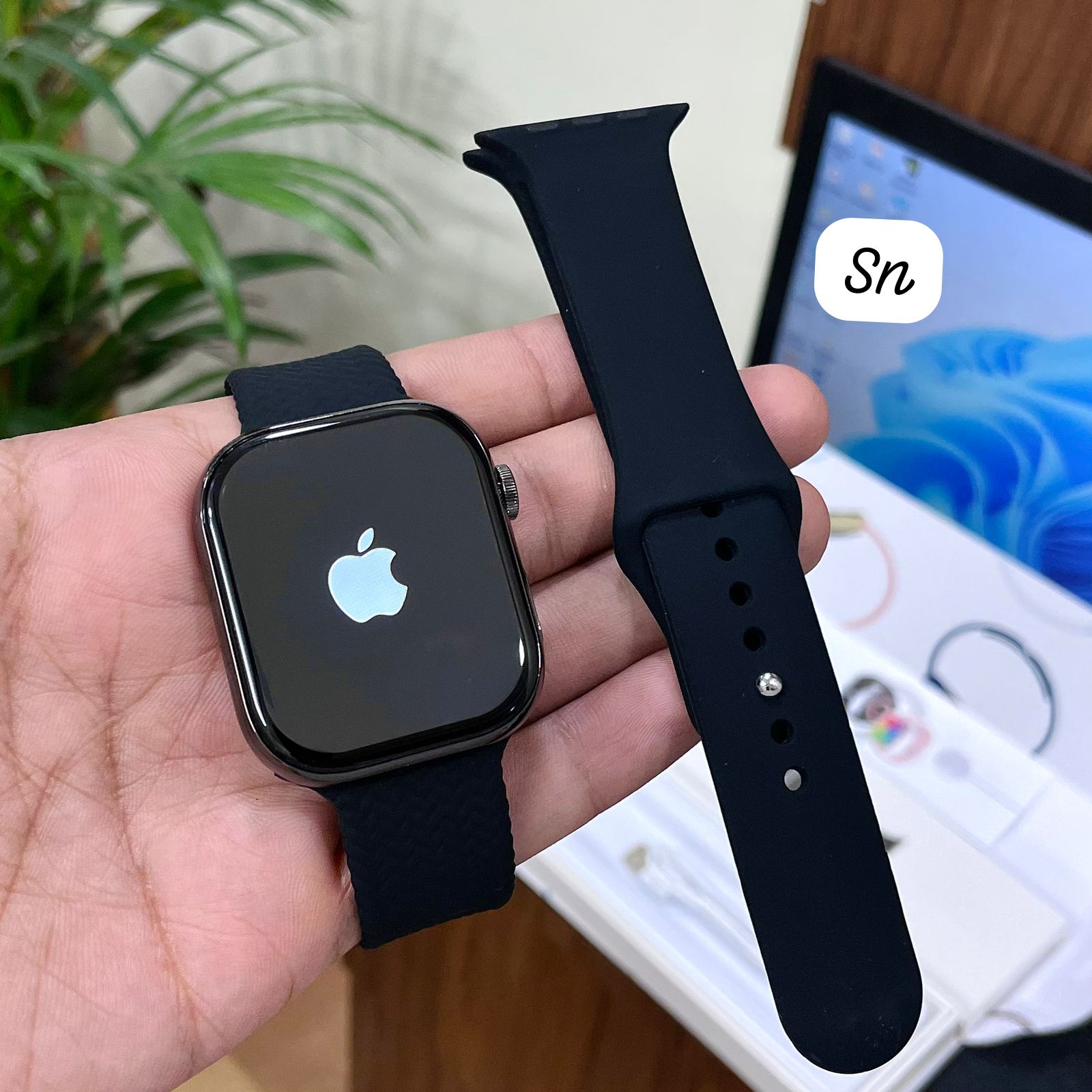 Pakistan Copy Iphone Watch Apple Logo Smart Watch Gold Edition