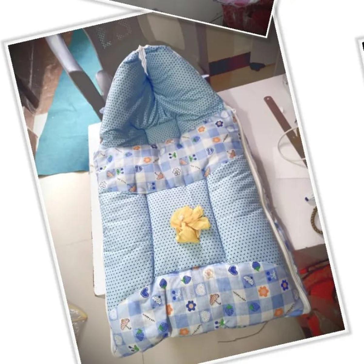 Baby Infant Hight Quality Carry Nest Bag - Hooded Baby Sleeping Fiber filling Carry nest Bag Fully Cover Bed Accessories for Baby Infant Newborn Gift