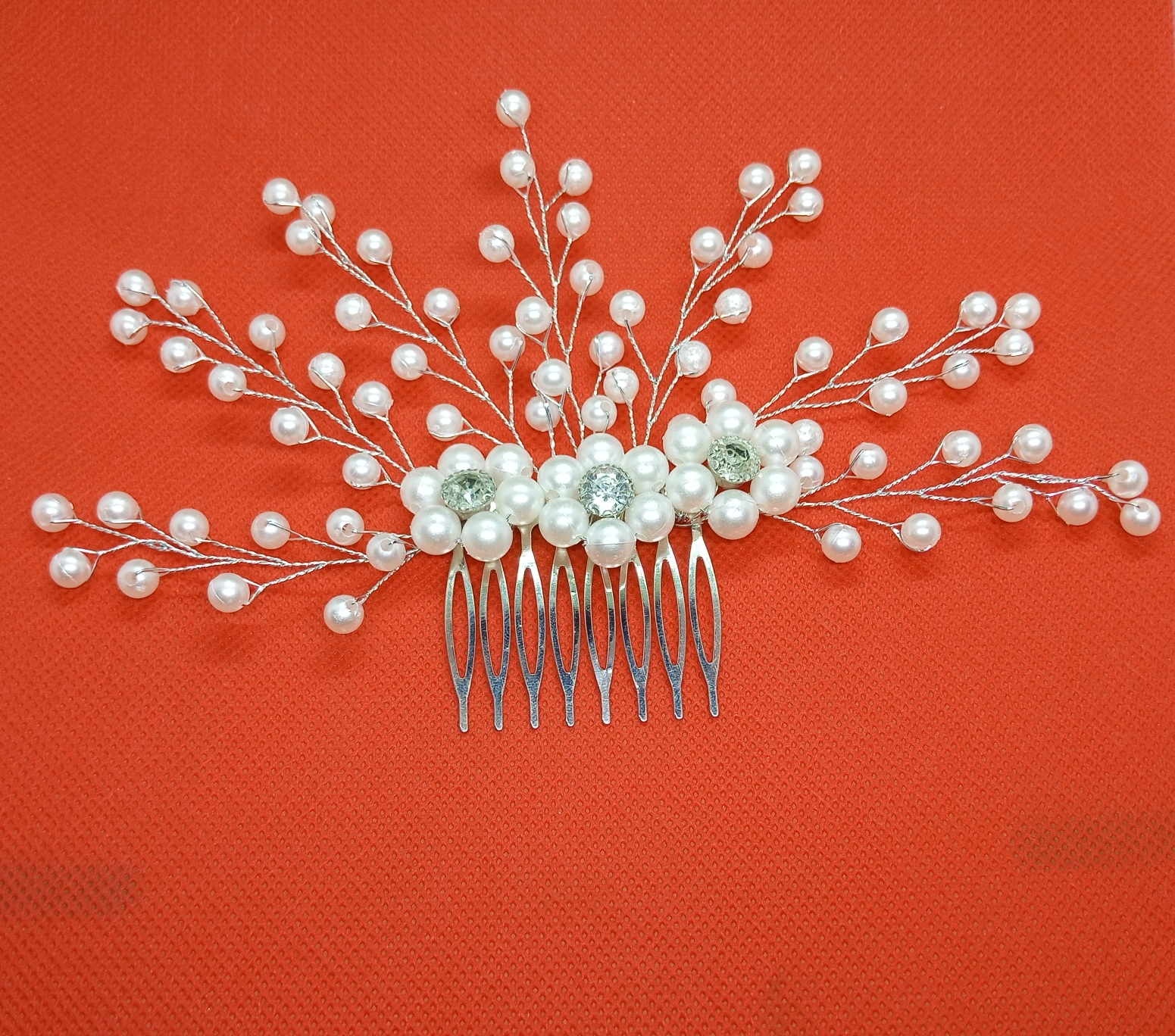 Bridal Wedding Hair Comb For Women Handmade Crystal Flower Design With Pearl Detailing Hair Accessory
