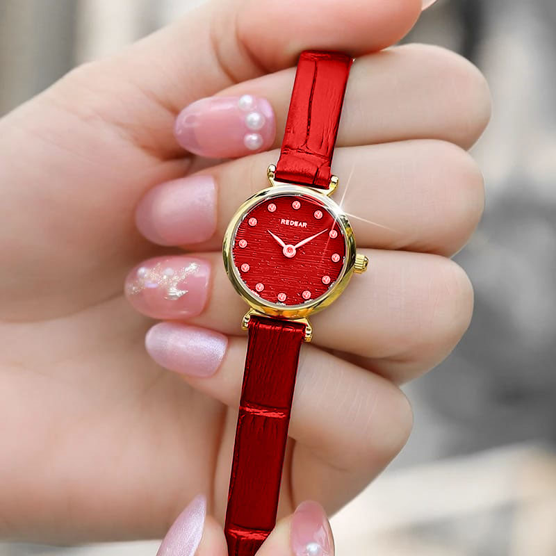2023 Collection Stylish Small Dial Quartz Watch For Women Luxury Watch For Ladies Trendy Watch For Girls