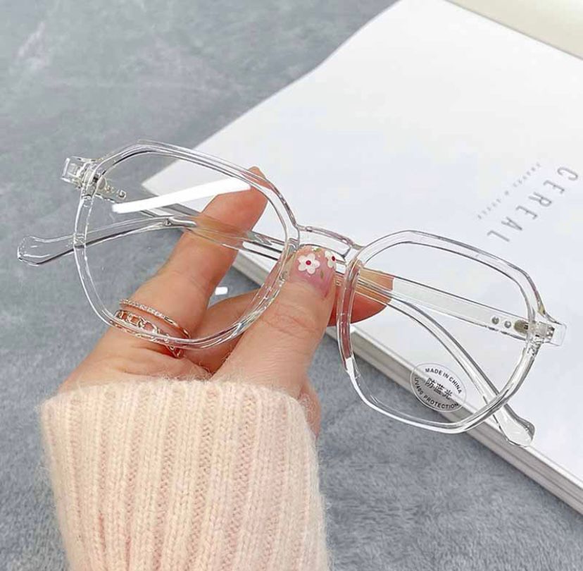 Transparent Lightweight Anti Glare UV Ray Eyeglasses For Men/Women