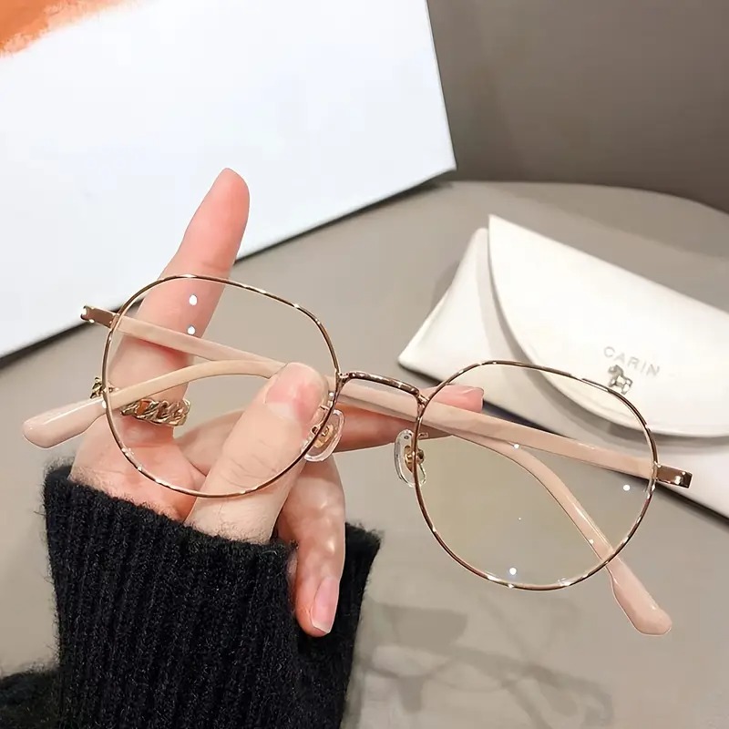1pc Elegant Round Frame Glasses for Women - Golden and Beige Metal, Full-Rim Design, Ideal for Computer Reading, Gaming, TV, and Phone Use