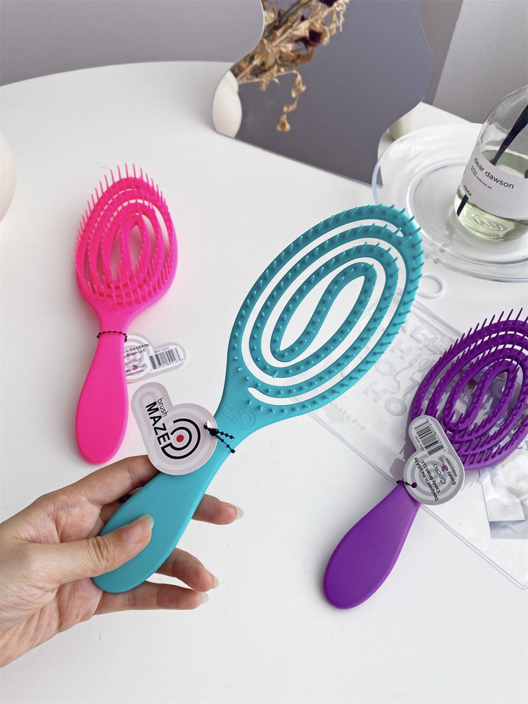 Hair Comb Scalp Massage Hair Brush Wet Curly Detangle Comb Detangling Hairbrush Women Salon Hairdressing Styling Tools comb