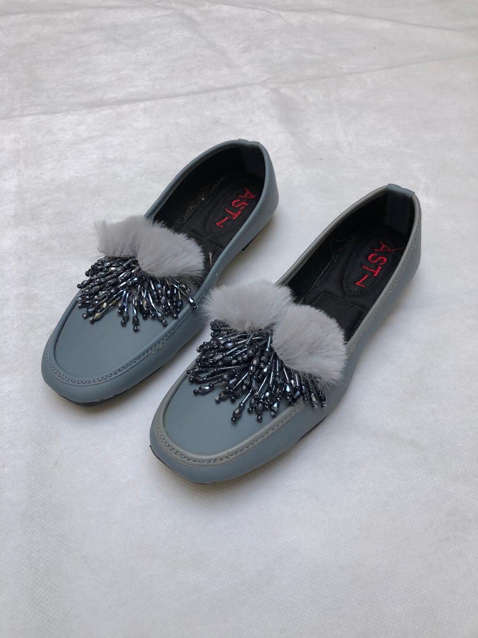 Winter Shoes/Pumps For Women - Comfortable - Fashion - New Design for Winter
