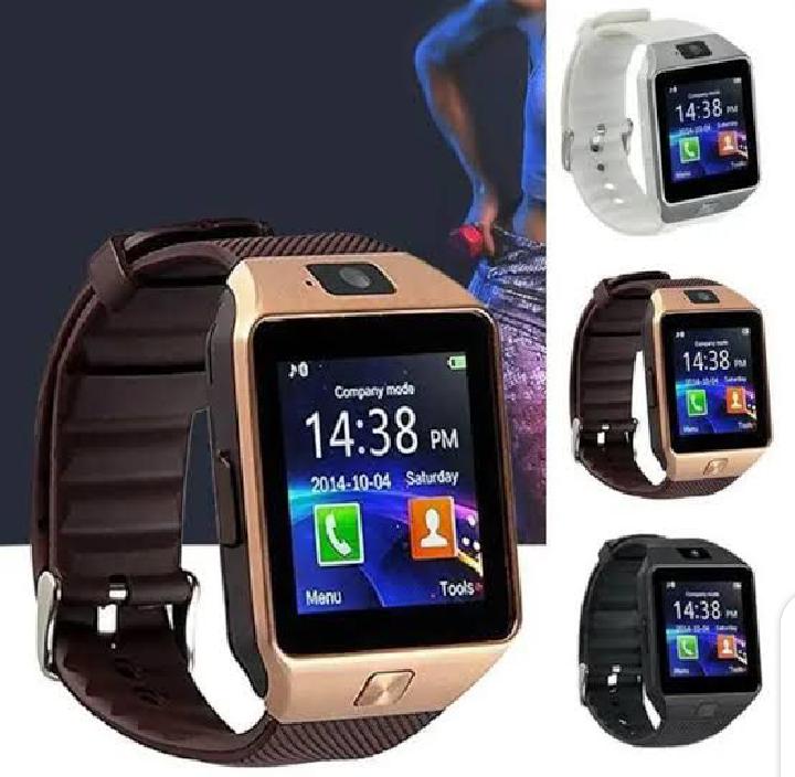 Smartwatch | Touch Screen Display | Calling and Camera | Smooth Touch