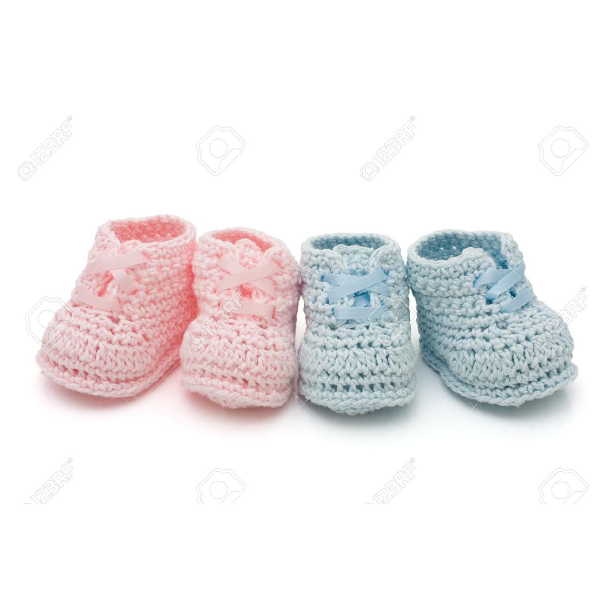 babies booties in a pack of 2 in multicolors in best quality