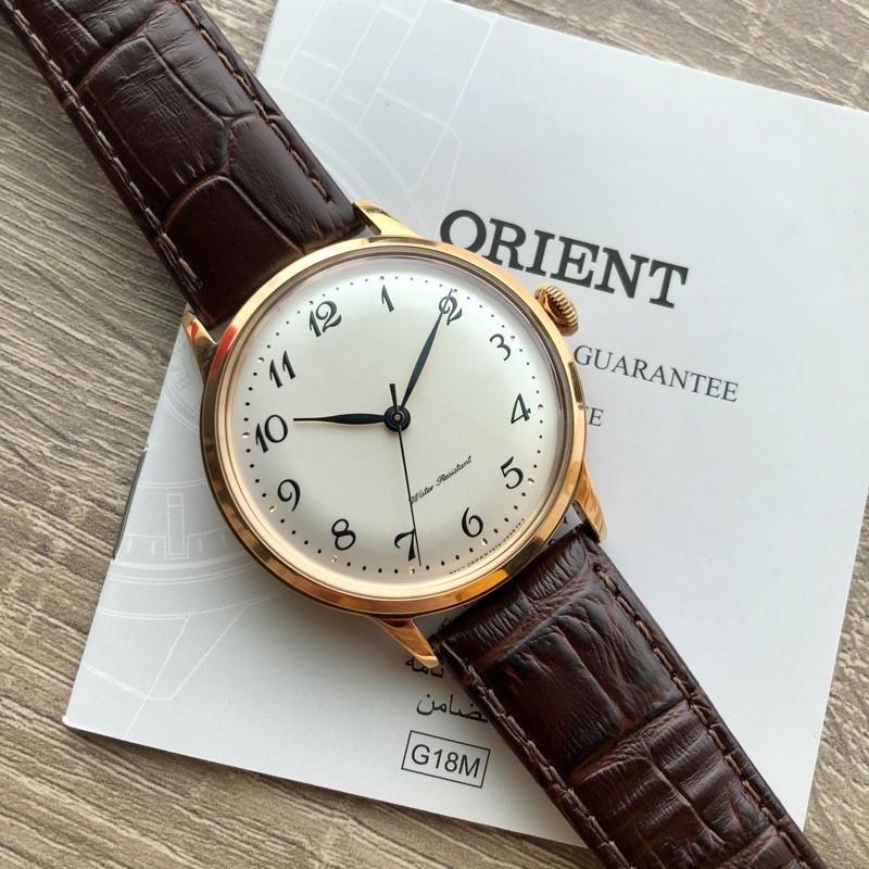 Most Trending watchBrown leather Luxury Watch For Unisex Rs. 19
