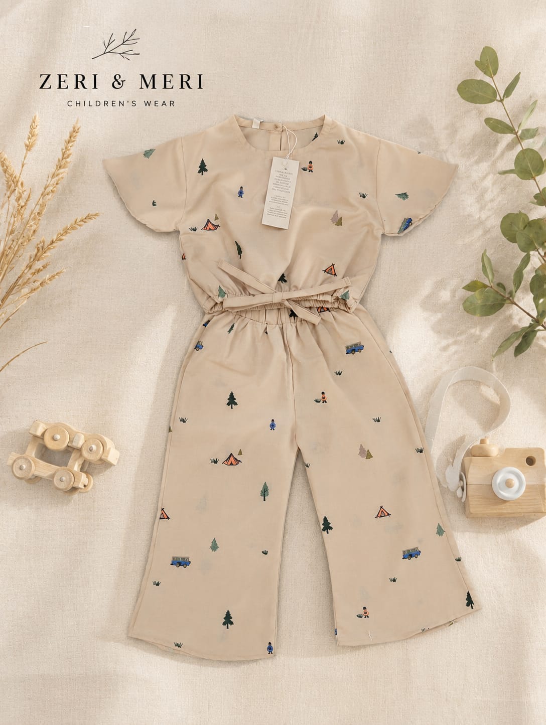 New Cotton Girls' Clothing Set with Fairy Tale & Princess Print Outfits for Kids 0-10 years