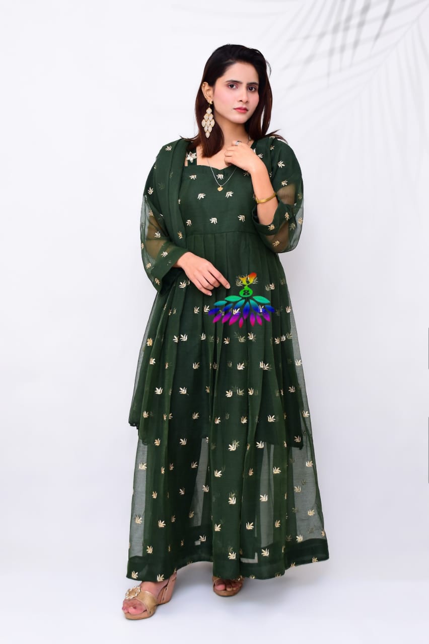 Stylish Fashionable Elegant Chiffon Maxi Dress for Women - Full Length Party Gown for Weddings, Mehndi, and Formal Events | Stylish Evening Wear for Ladies and Girls | Luxurious Design with Flowy Silhouette and Comfortable Fit
