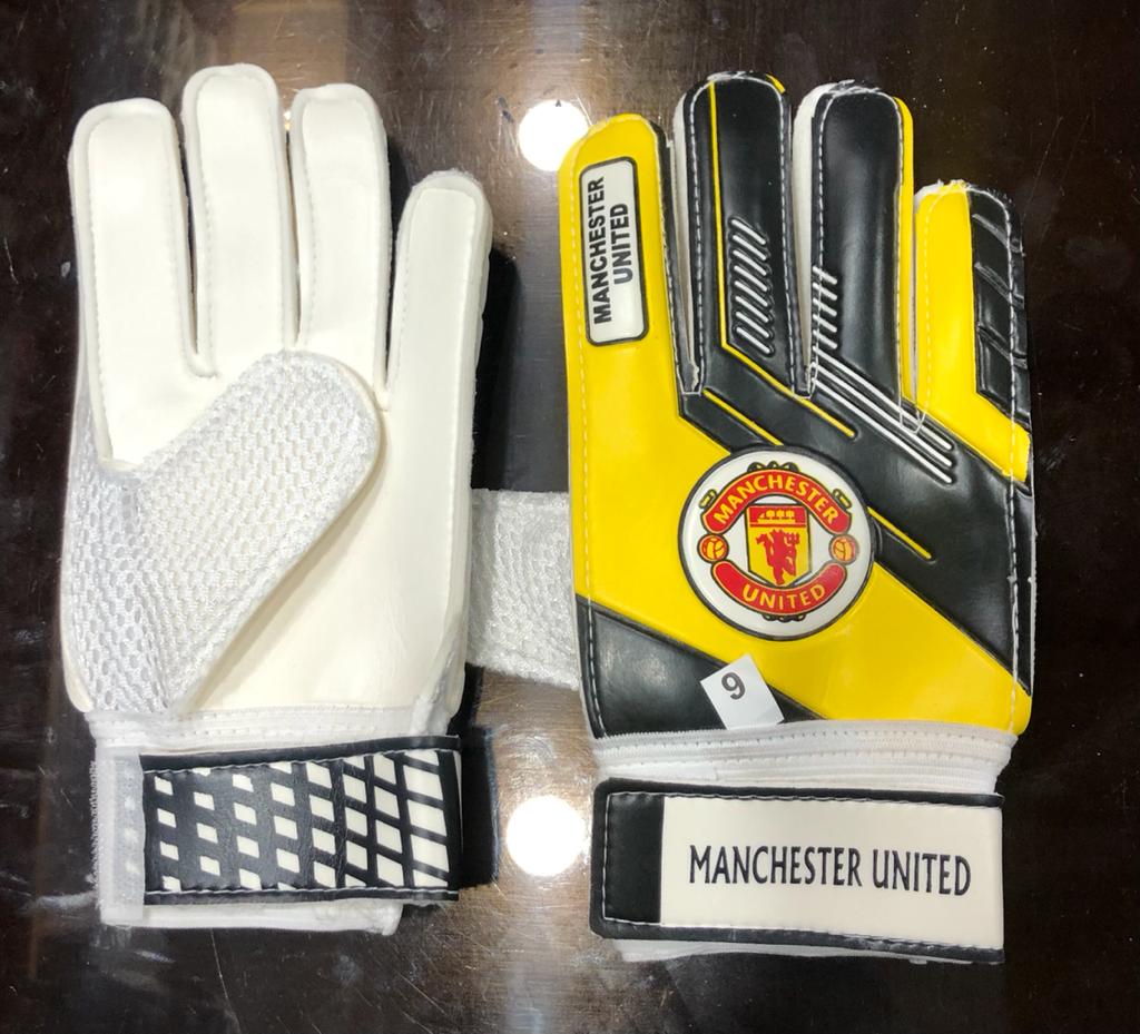 Man united hot sale goalkeeper gloves