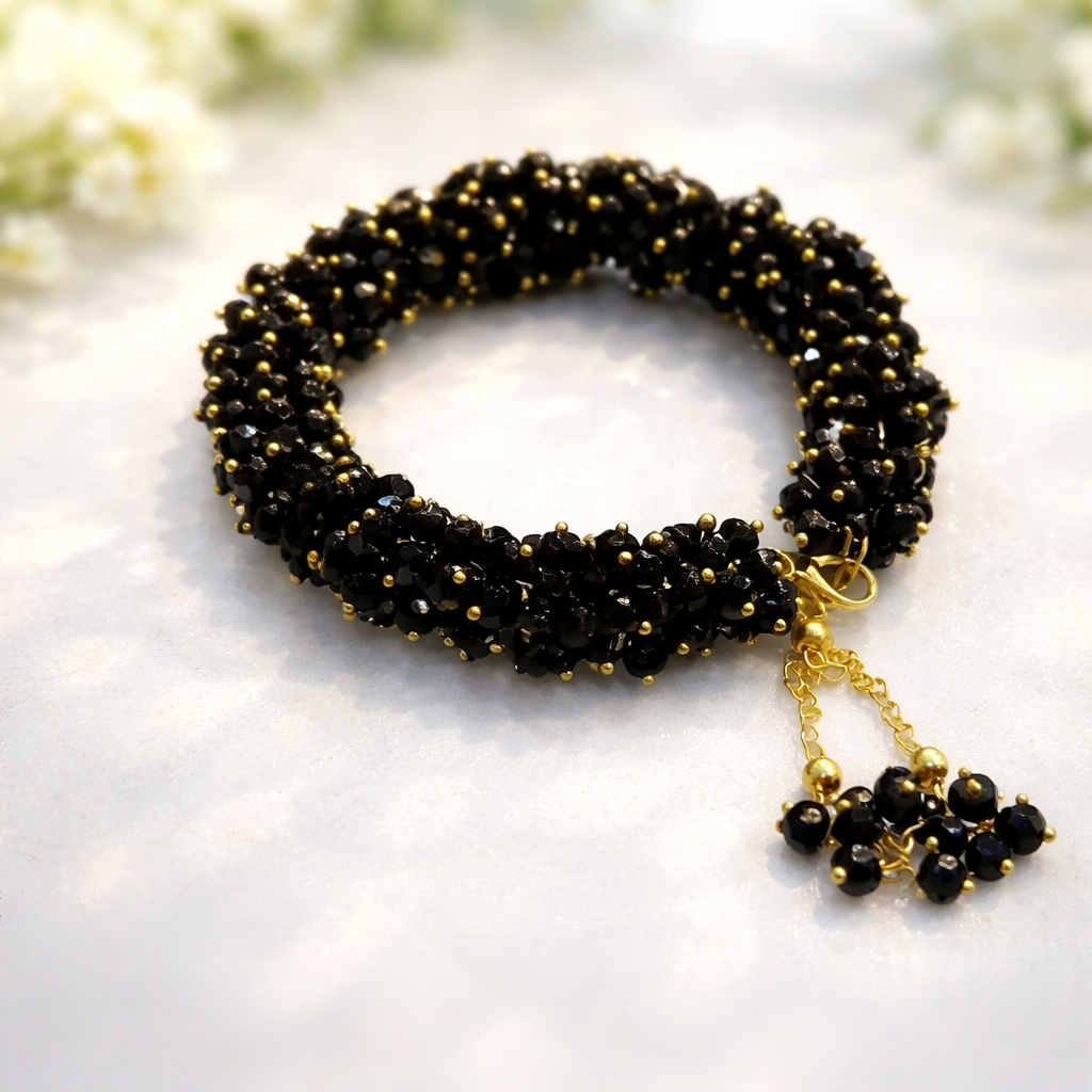 Trending Gajra Bracelet /Gajra Bracelet For Women & Girls Handmade Jewellery Any Occasions Mehandi Weddings Parties Eid
