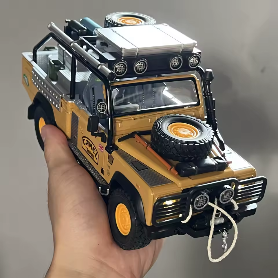 1:24 Land Range Rover Defender Alloy Car Model Diecast Off-road Vehicles  Sound Light Kids Toys Gift