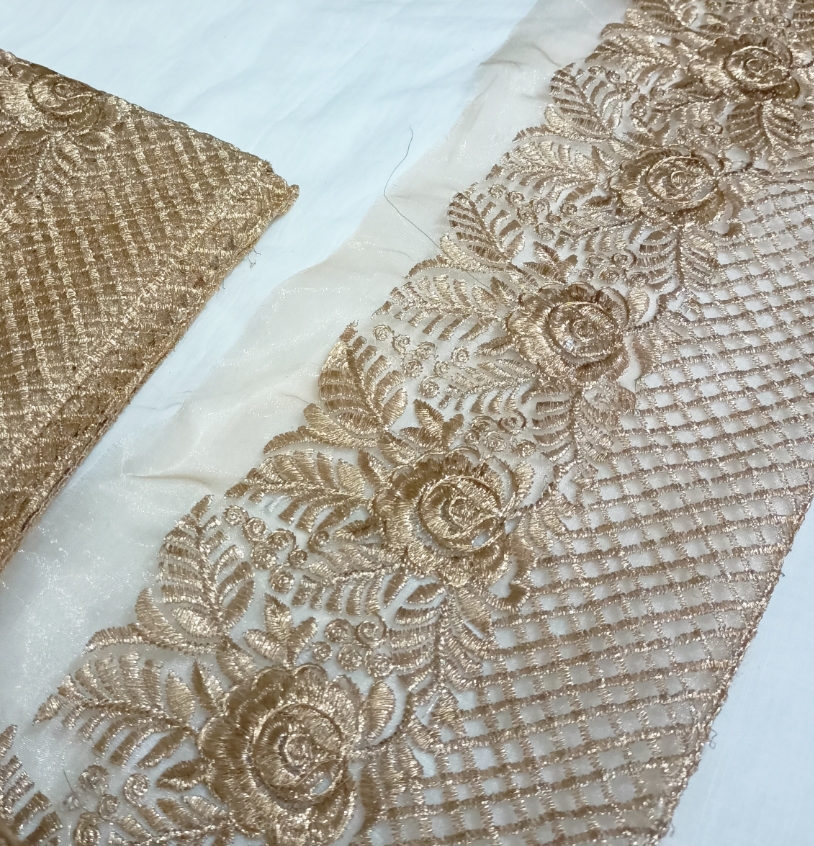 chinese dress ladies Amazon.com: 1 Pair Fine Lace Fabric Patches Embroidered Trim Applique Decor  Dress Decoration (Black +Silver) : Arts, Crafts & Sewing