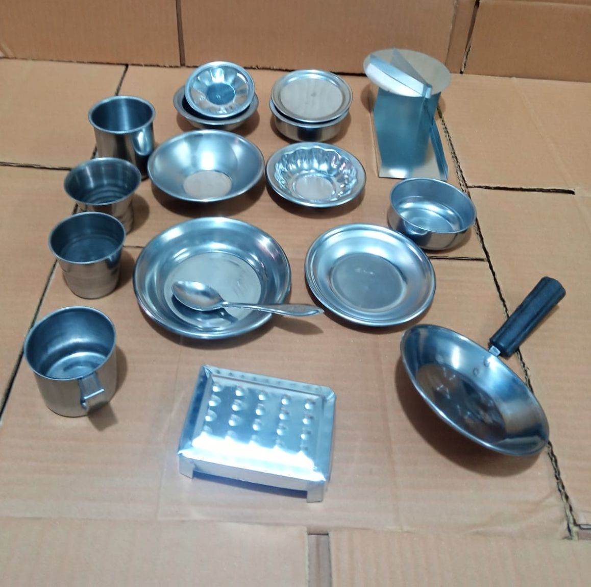 Miniature Kids Kitchen Set Stainless Steel Kids Kitchen Toys Set With  Free Plastic Basket/Bowl  Miniature Cooking Set Simulation Tableware Toy Pretend Play Cook Toy for Kids