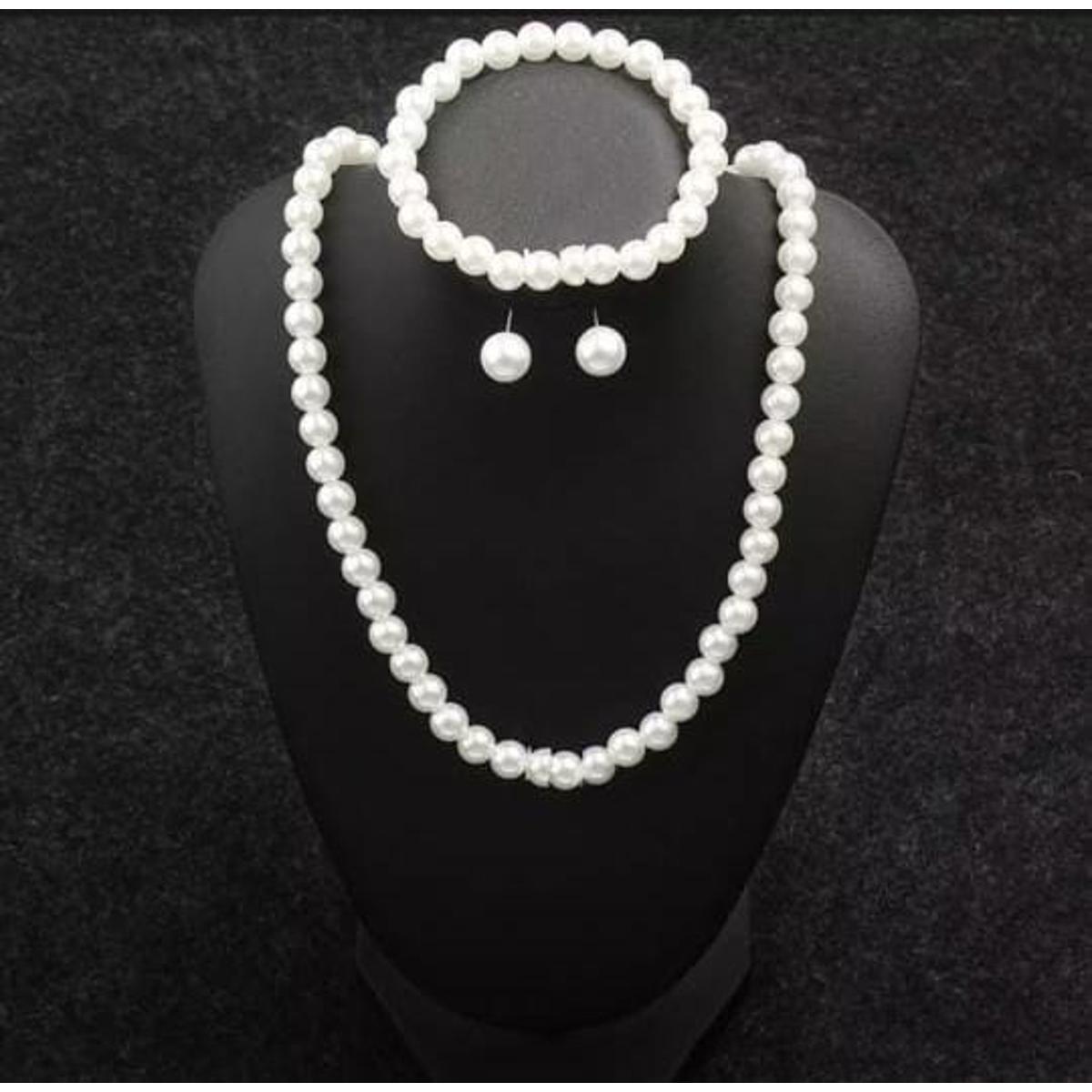 Pearl Necklace Set Natural White Freshwater Cultured Pearl Necklace Bracelet and Earrings Set for Women