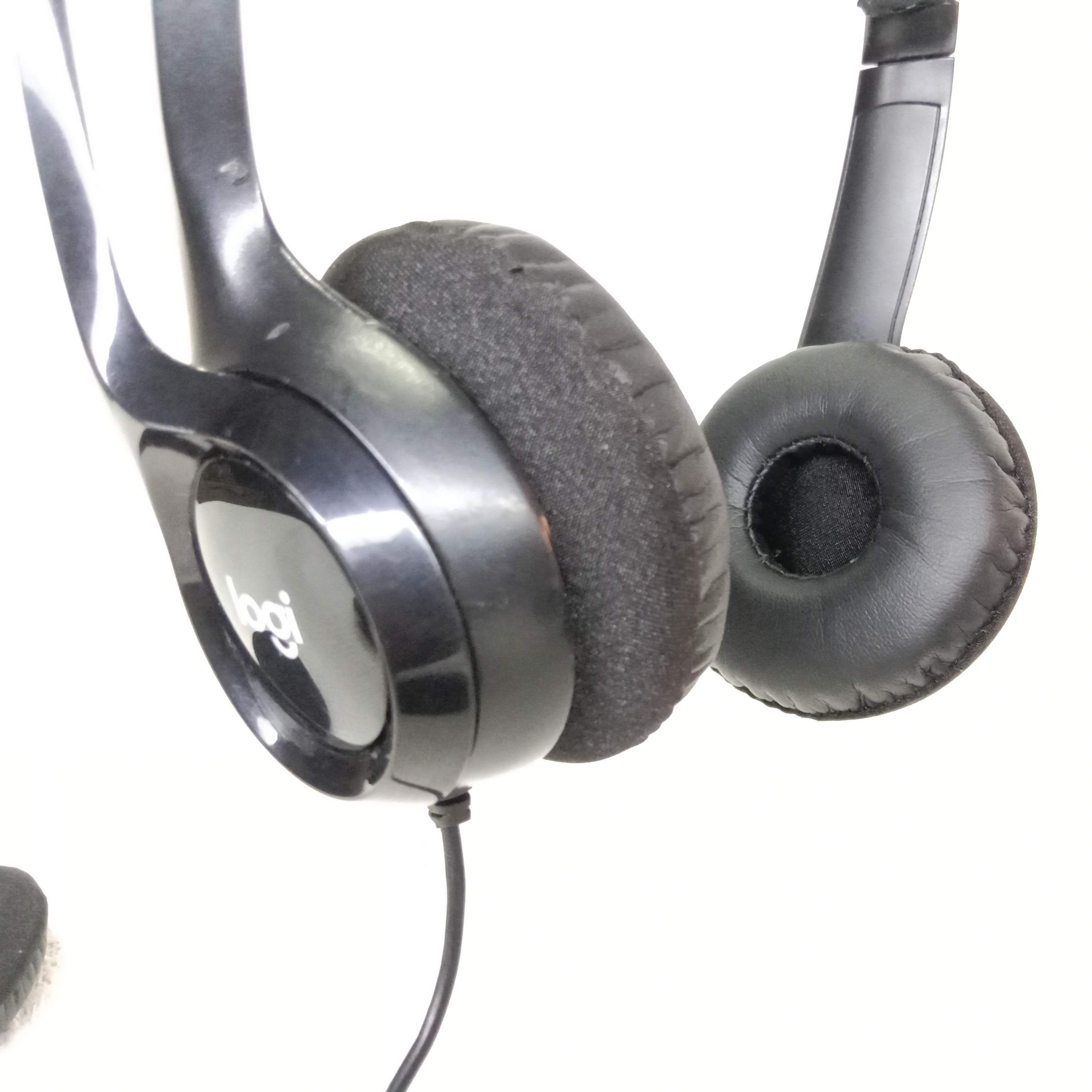 Logitech H390 Ear Pads 1 Pair Soft Memory Foam Replacement Cushions for headgear , Comfortable Protein Leather, Noise-Isolating, Easy Install, 2 paces  Durable headphones Ear Cups,  Foam Best H 390 Earpads Thick Quality H390 headset ear pad covers sponge