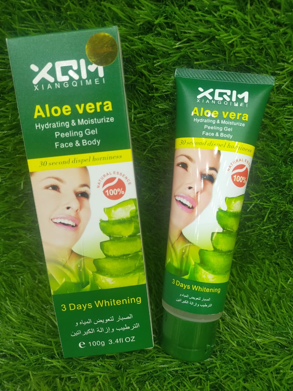 aloe vera hydrating & moisturizing peeling gel
