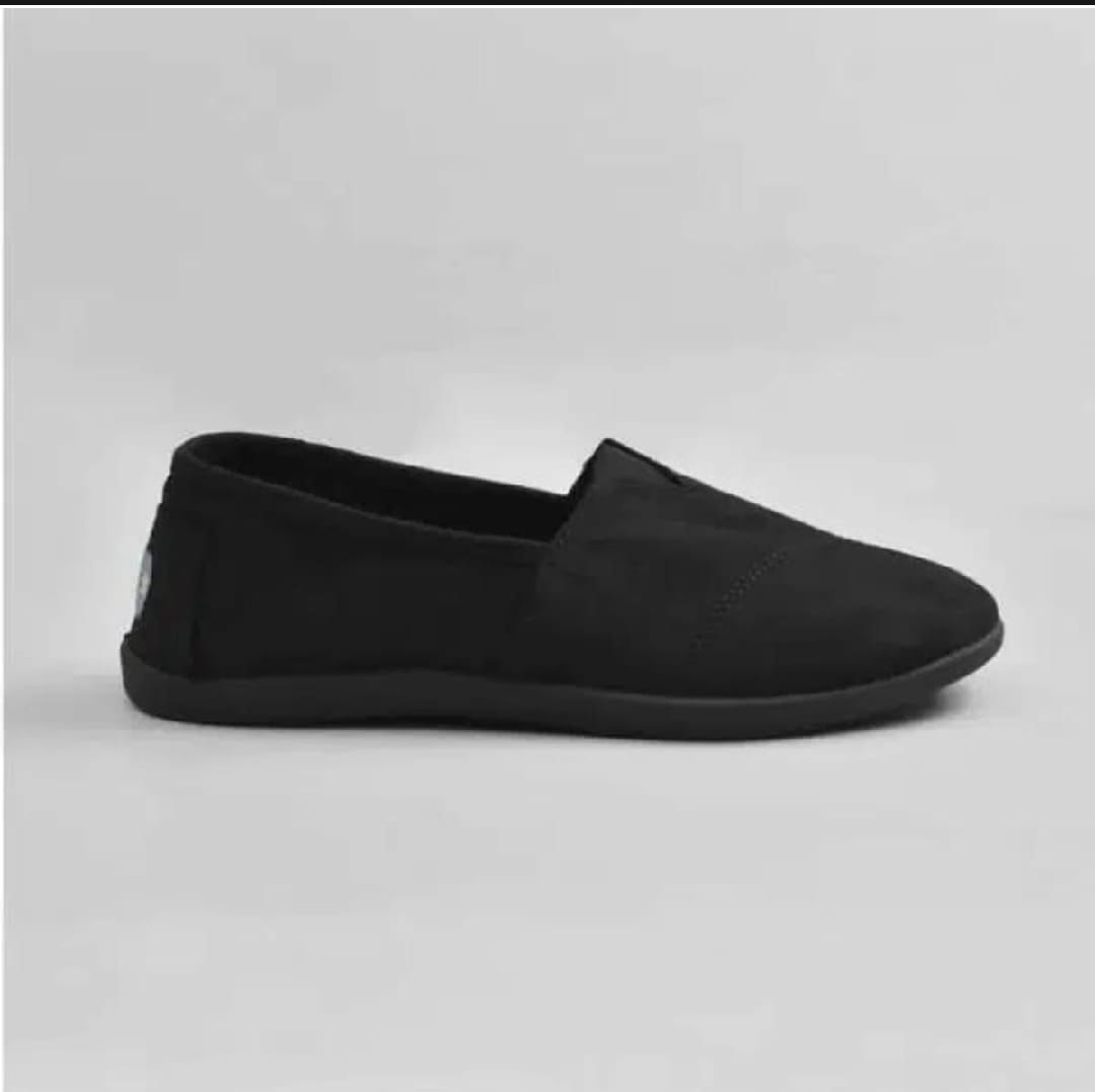 Toms Syanno Black Canvas Shoes Trending Sneaker Loafers