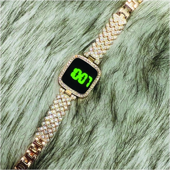 Diamond Touch Screen LED Watch for Ladies –Jewellery For Girls Style in Stainless Steel Chain Digital Wristwatch for Women's – Stylish Fashion Watch For Girls With Bracelet in Silver Stone Round & Square Dial Shape For Gift