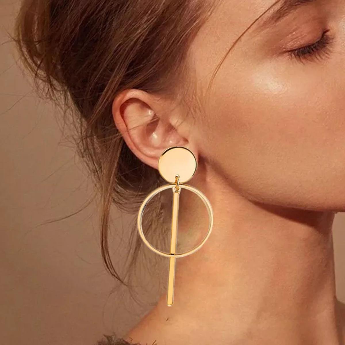 Korean Style Golden Long Earrings For Women Stylish Earrings For Girls Imported High Quality Drop Earrings For Girls Trendy Trendy Earrings