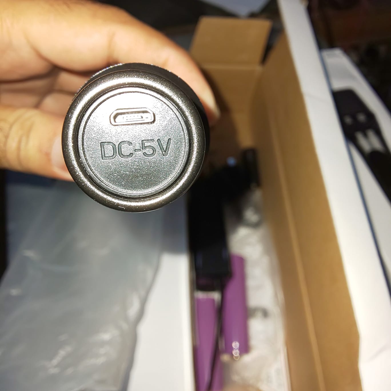 WIRELESS CHARGEABLE MICROPHONE FOR MOBILE