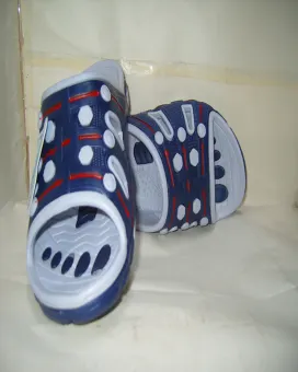 boy chappal price