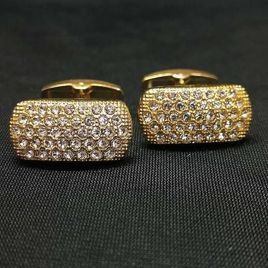 High Quality Golden Cufflinks With Diamonds
