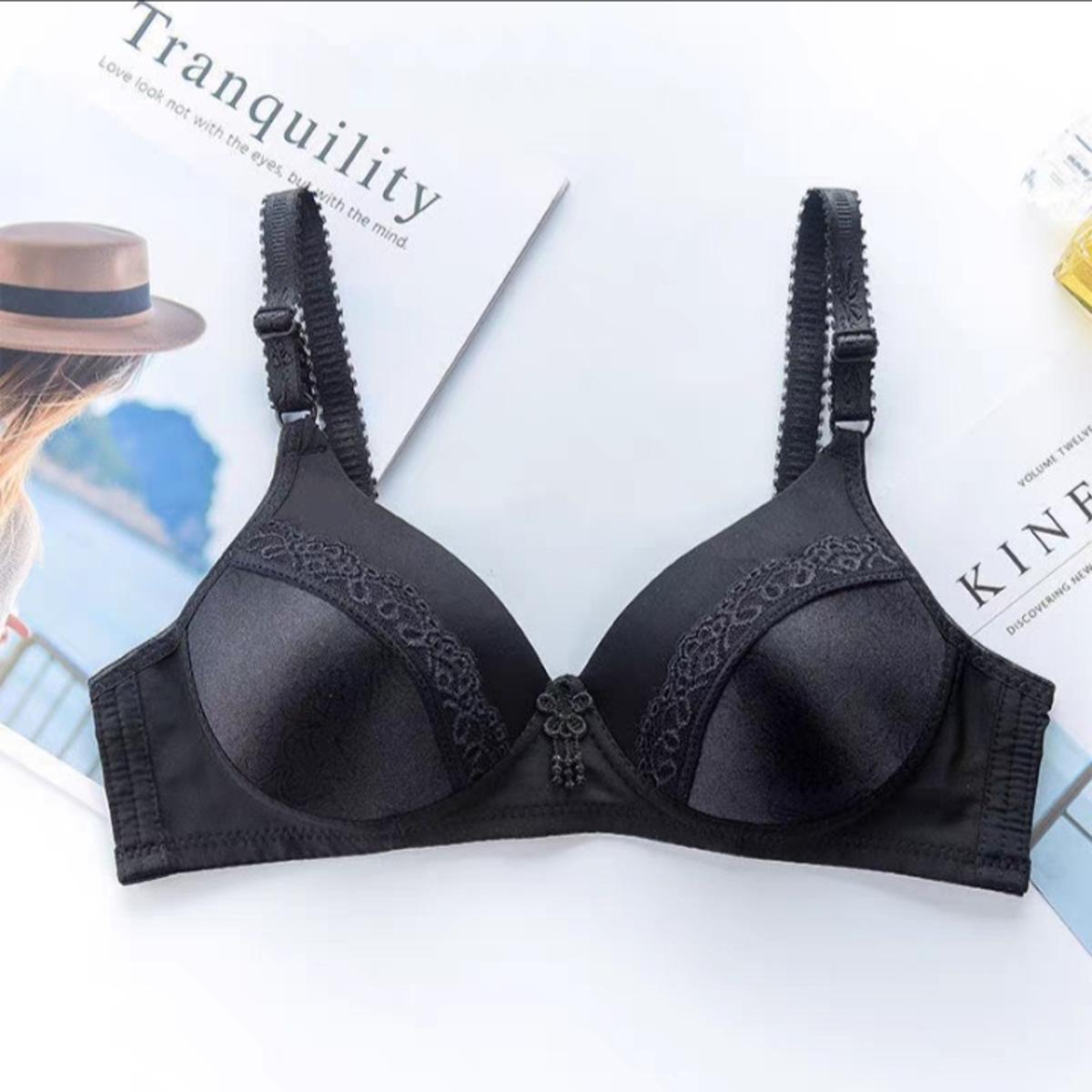 New Style Light Foam Padded Bra For All Women And Girls All Size From 34 To  50 Are Available