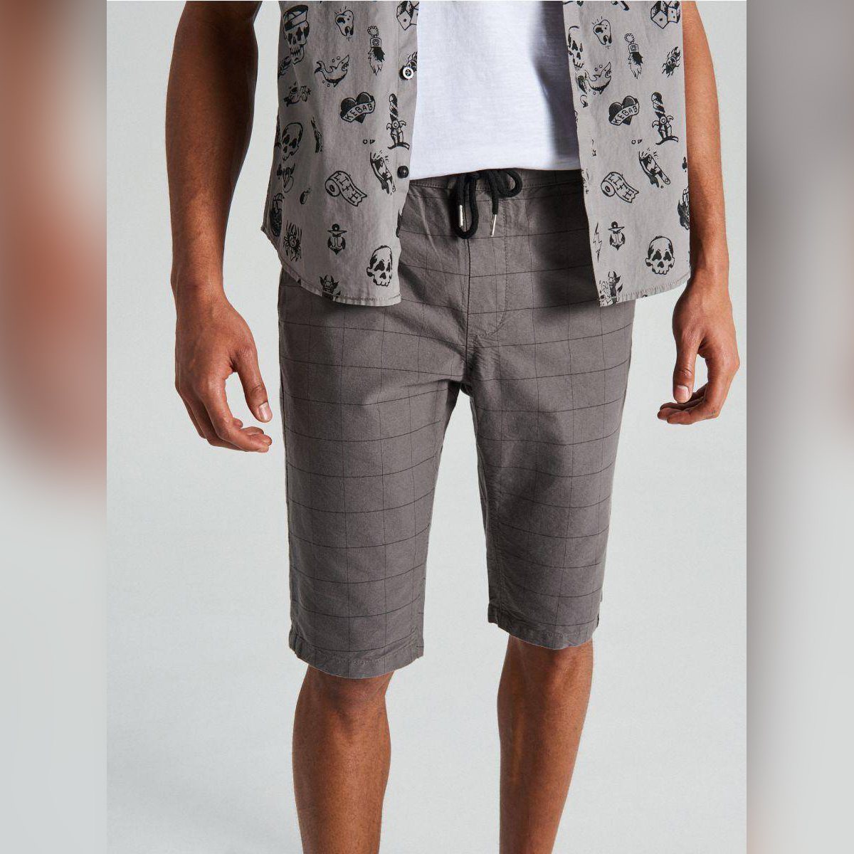 Hashback Shorts for Men - Grey Yarn Fabric Summer Shorts - Checked Pattern Shorts for Boys