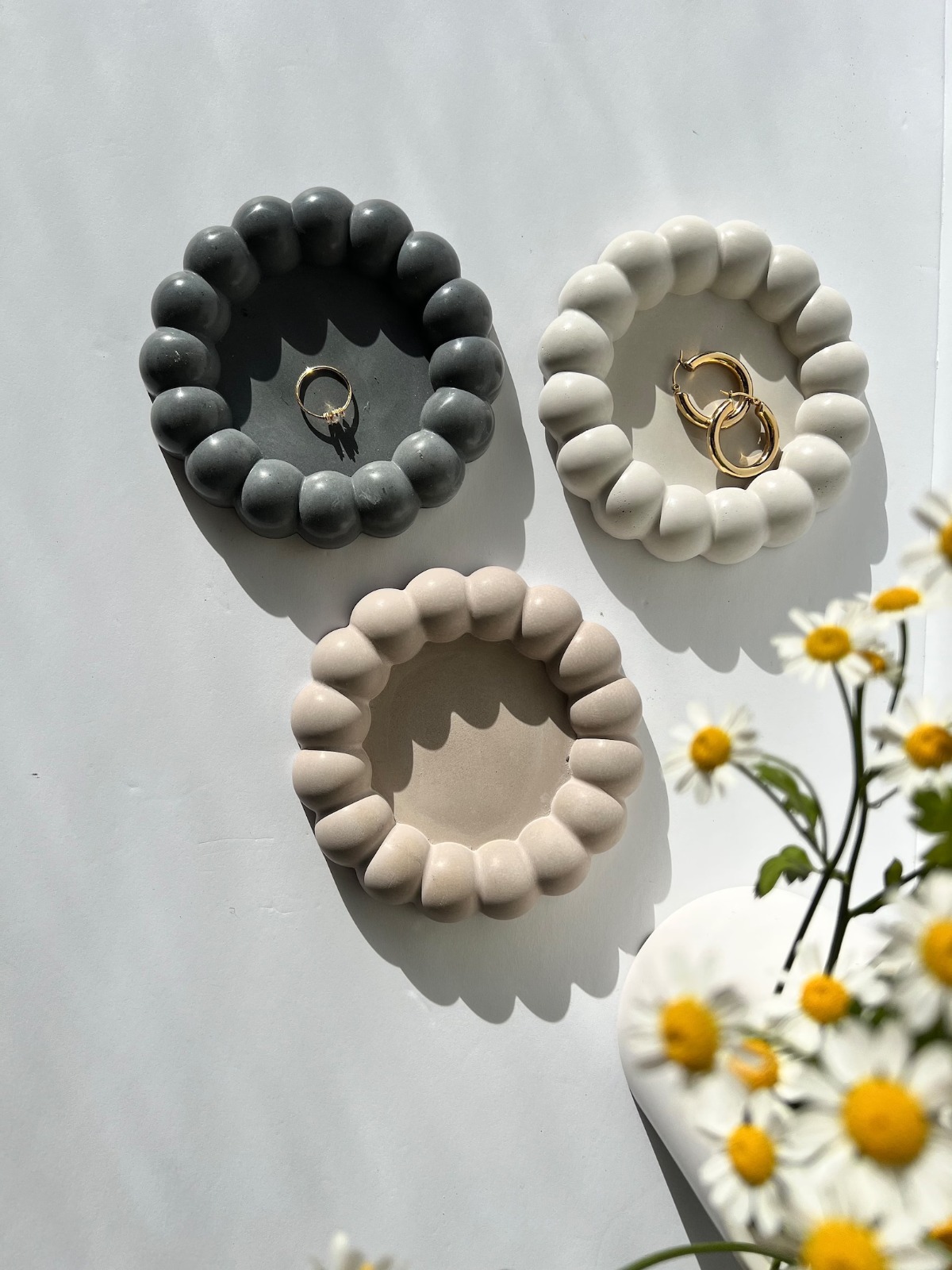 Bubble Tray, Concrete Tray, Jewelry Ring Tray, Woman ring holder, Wedding ring dish, engagement ring dish, ring display, ring holder wedding, Customise Product.