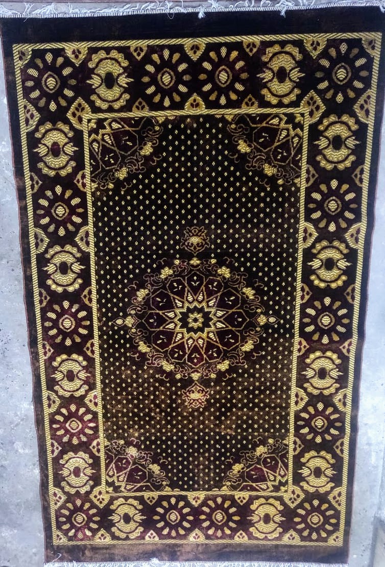 Carpet for Room, Center piece rug Dark Brown and Golden Color 6x9 feet
