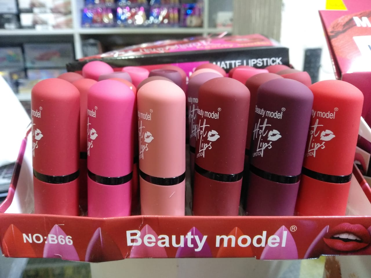 branded lipstick set