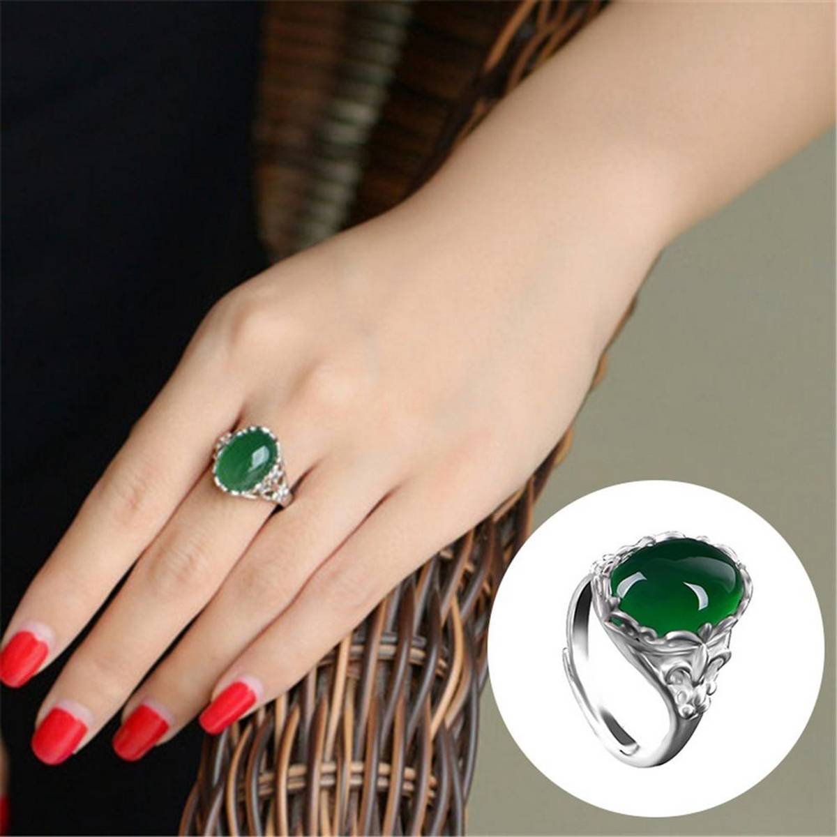 Emerald hot sale stone ring