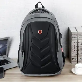 clamshell backpacks