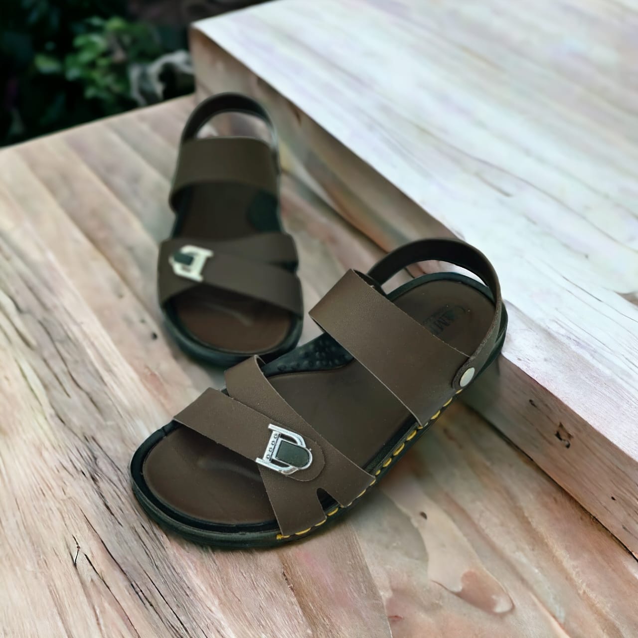 Sanadals for Men || New Trending Brown Camlo