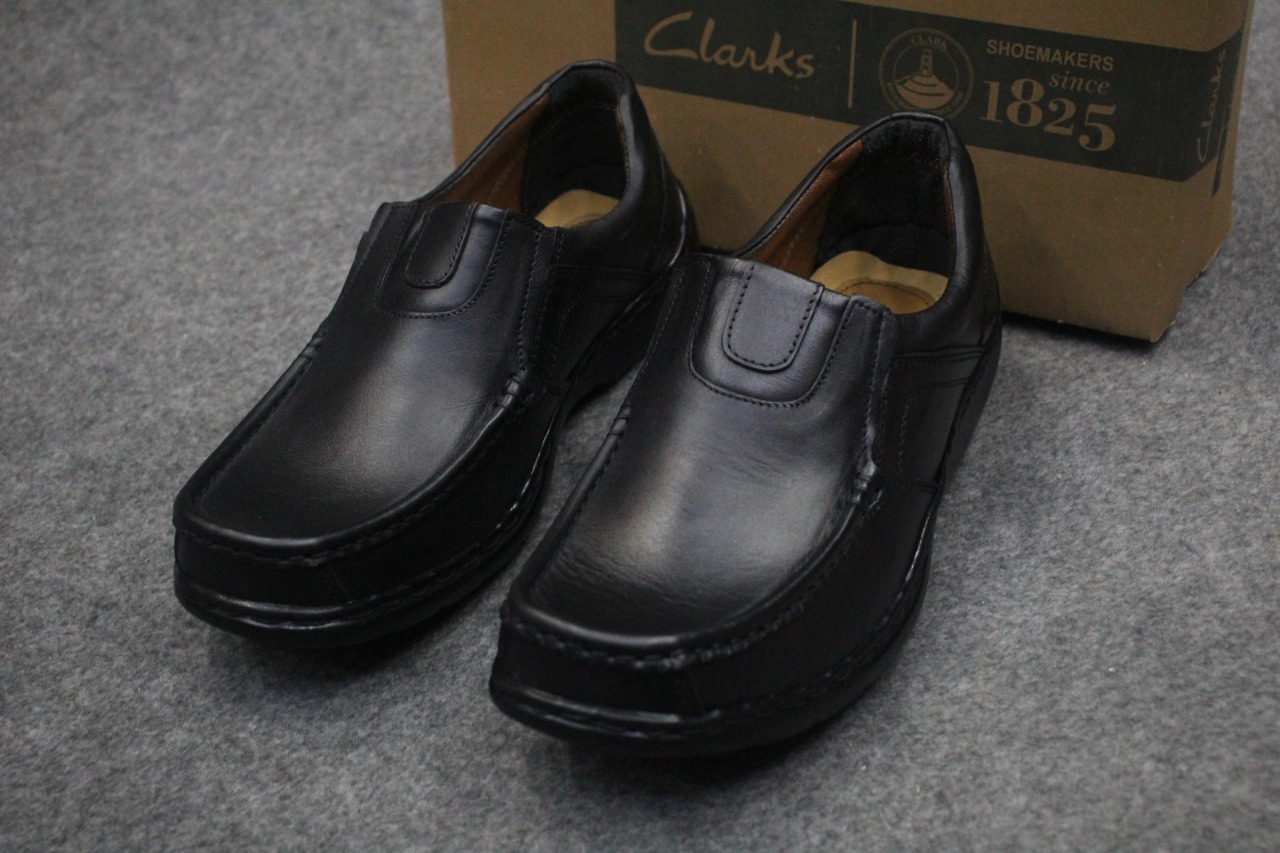 clarks shoes rate