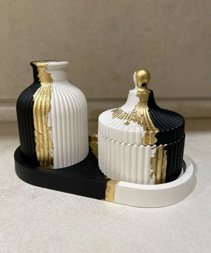 Creative Design Vase Ornaments Artistic Style, Decorations Suitable for Fireplace, Bedroom, Kitchen, and Living Room Decoration, office and theme based area