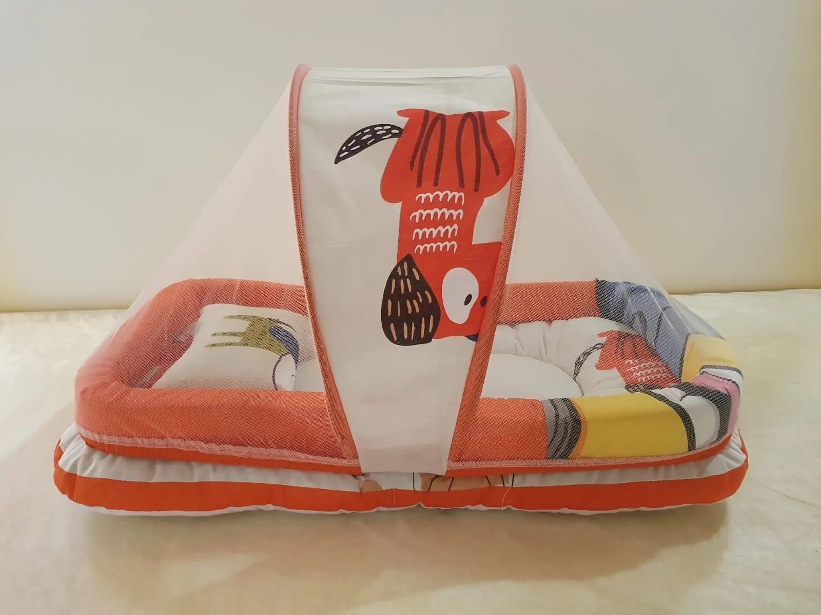Baby Bed with Mosquito net and 1 pillow,Comfortable New born Baby Bistar multicolors