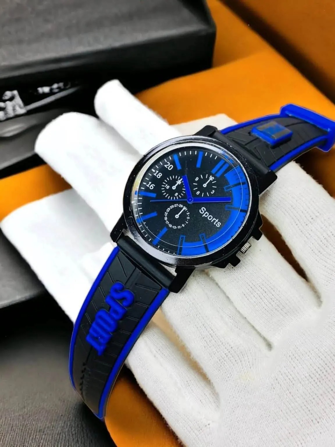 Rubber Step Watch For Boys Sports Look & Stylish Red & Black Sports Wrist Watch – Analog Quartz Watch with Durable Rubber Strap – Casual & Trendy Design for Daily Use