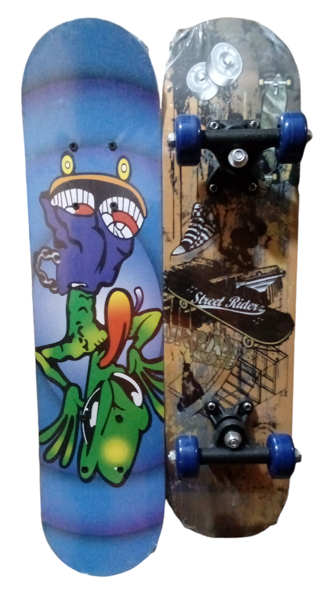 Minhaj Sports Skate board 23inch Medium alien character print