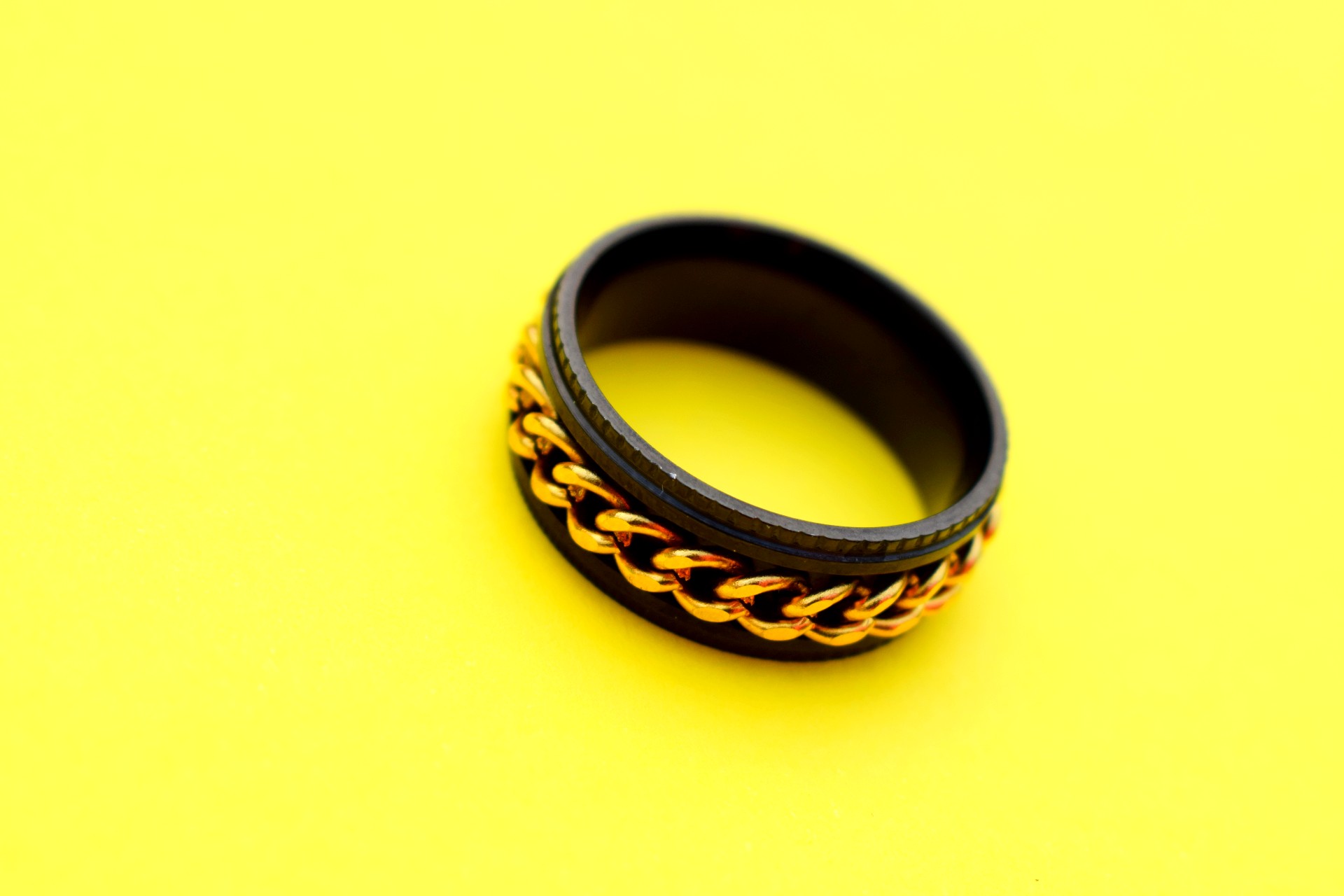 1PS/ VIRSL PLATIMIUM SPINNER RING FOR MENAND BOY -FASHION HIGH QUALITY (BLACK) SPPINER RINGS FOR MEN AND BOYS EID SpECIAL