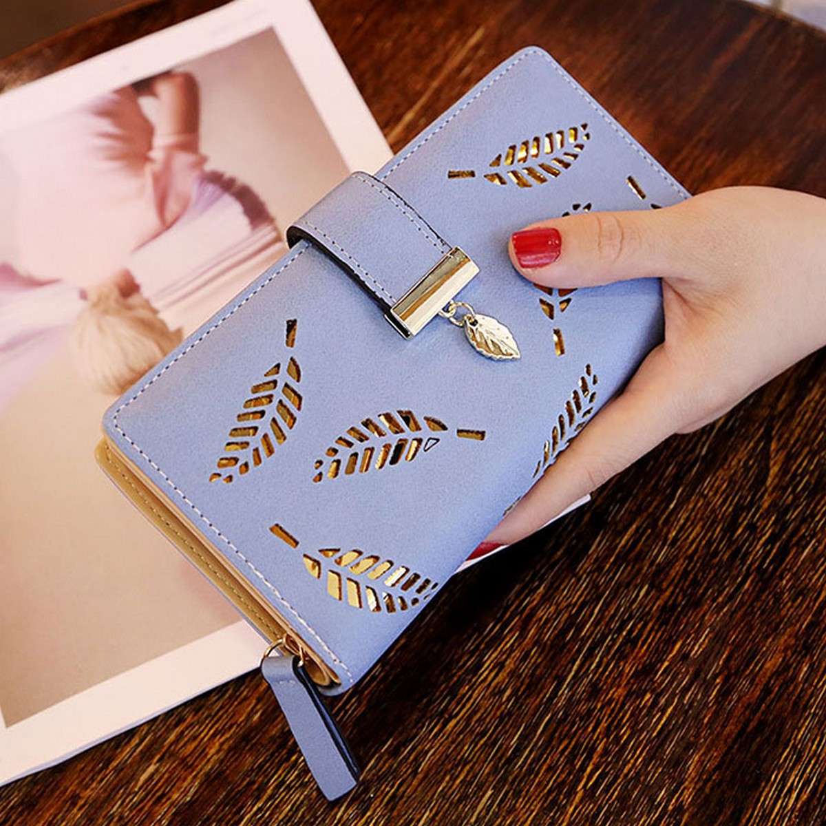 Stylish wallet hot sale for girls