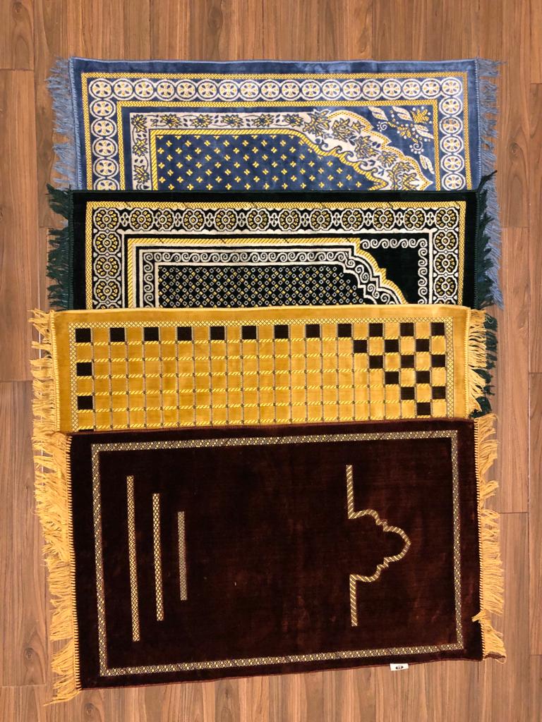 Beddy's Studio - Traditional Design Soft Prayer Mat | Prayer Rug Janamaz / Jai Namaz Inches