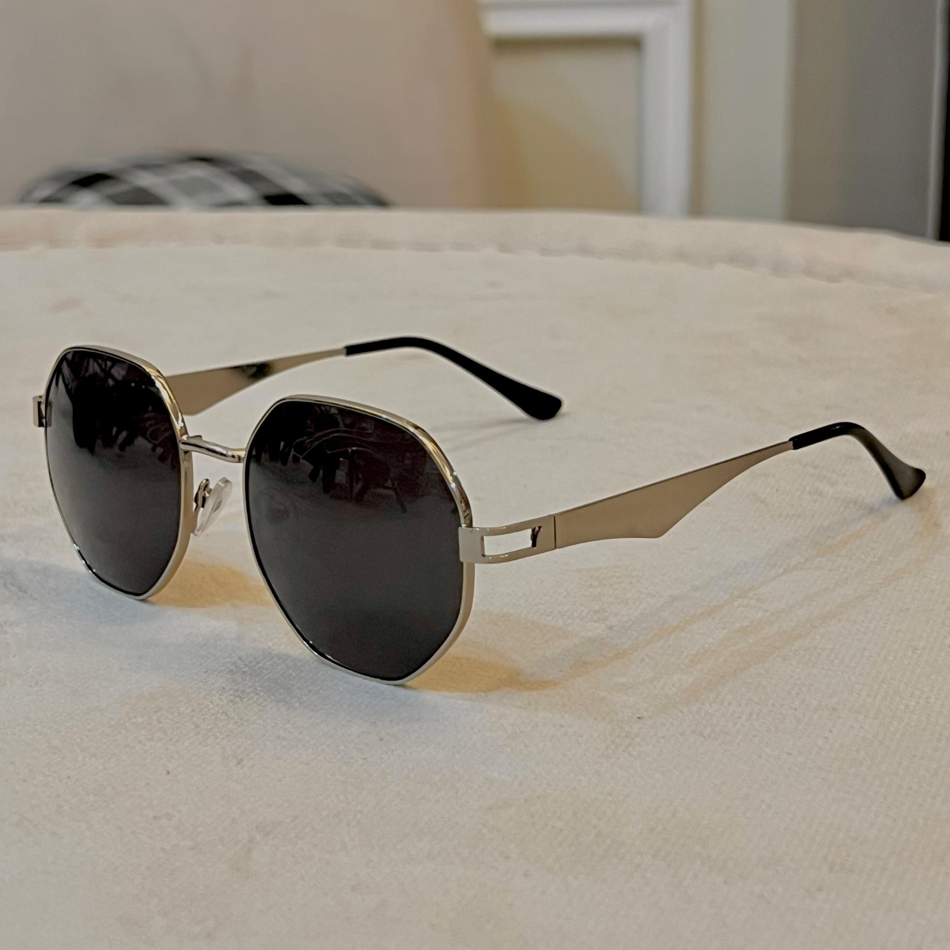 Trendy Retro Hexagon Full Rim Glasses for Men & Women | Classic Vintage Style Eyewear | Ideal for Casual, Streetwear & Daily Fashion