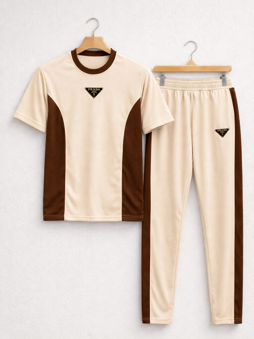 Men's Premium Active Wear TrackSuit --- 2 Stylish Colour Available