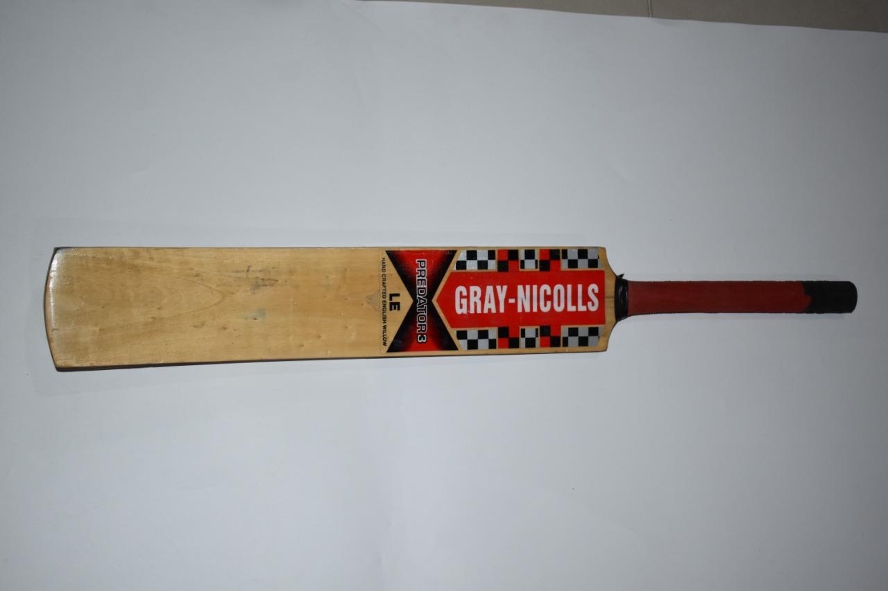 gray nicolls tape ball bat