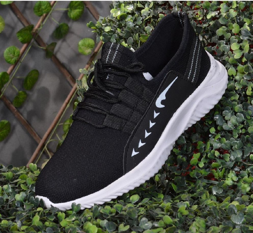 Latest Trendy Sneaker For Mens,Light Weight Fashion Sheos For Mens With ,White lace Running Walking Shoes For Boys