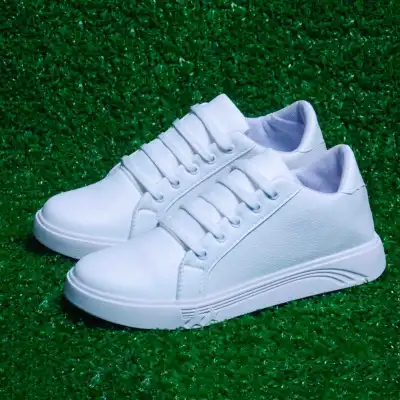 Sneakers for ladies, Sneakers for women, Shoes for girls