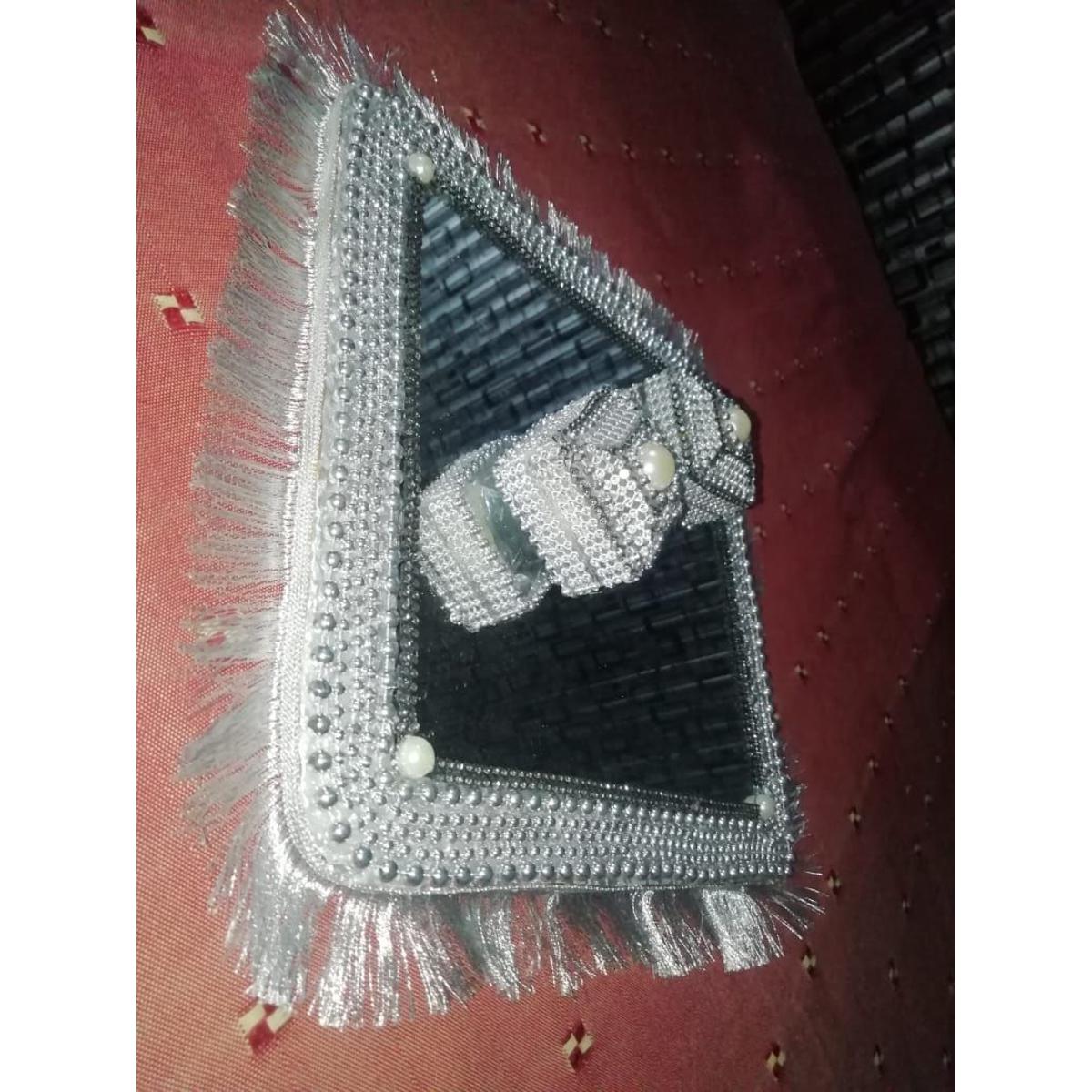 Engagement ring tray 